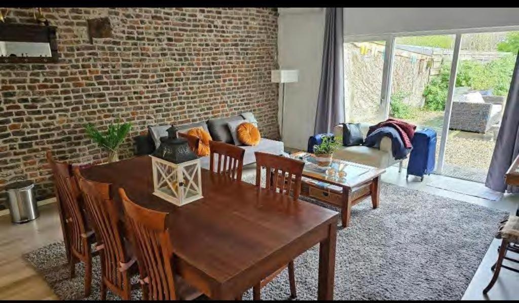 Hoeve Op De Meer Maastricht Exterior photo